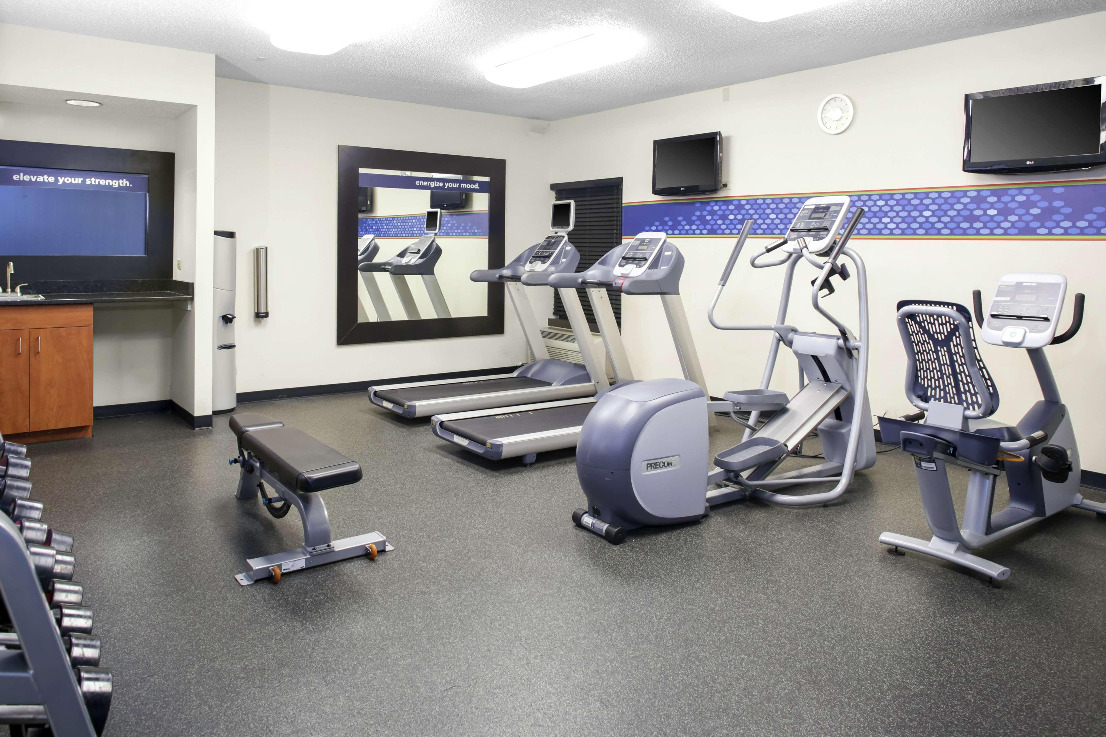 Hampton Inn Chicago Elgin/I-90 Экстерьер фото